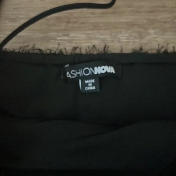 Black mini dress - Picture 4 of 5